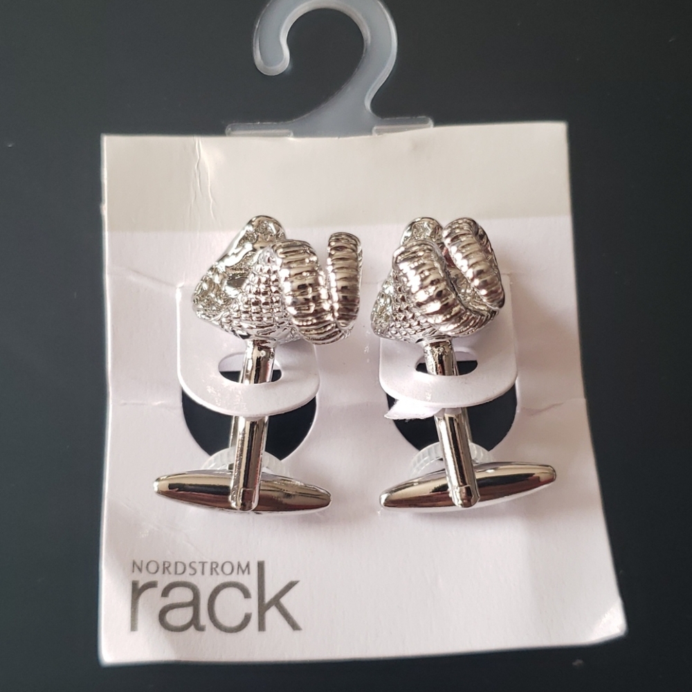 Men's cuff links - Picture 2 of 2